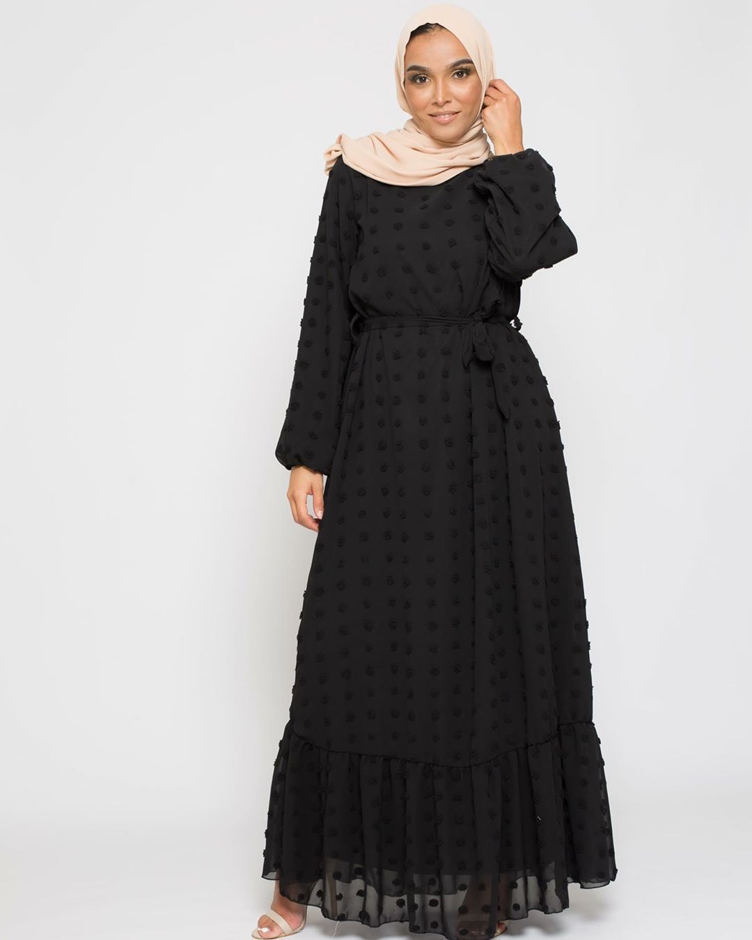 Middle East Women'S Long Skirt European And American CrossBorder Ommerce Foreign Trade Small Hair Ball Fashion Muslim Plus Size Dress