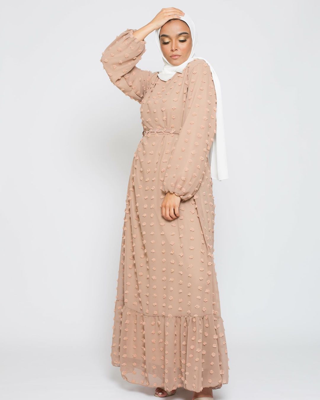 Middle East Women'S Long Skirt European And American CrossBorder Ommerce Foreign Trade Small Hair Ball Fashion Muslim Plus Size Dress