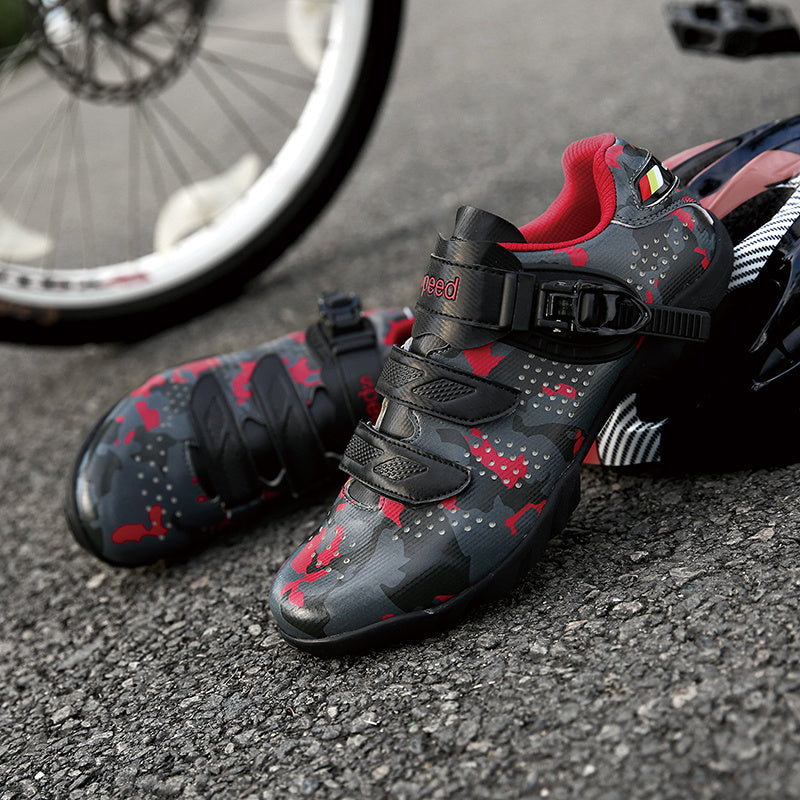 Lock shoes cycling shoes