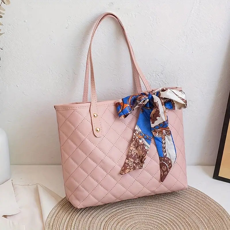 Sac fourre-tout matelassé tendance pour femme avec foulard en soie