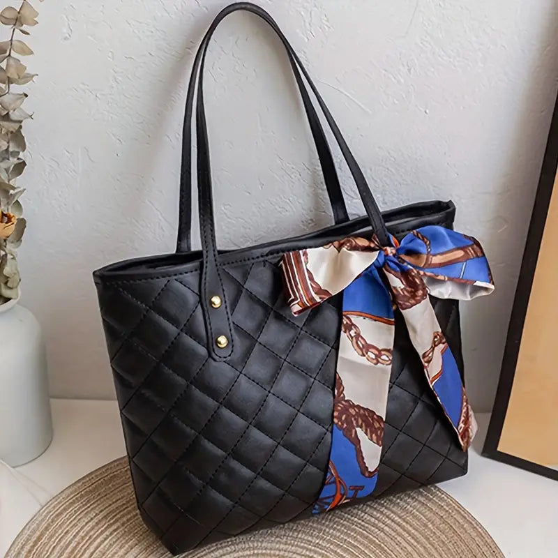 Sac fourre-tout matelassé tendance pour femme avec foulard en soie